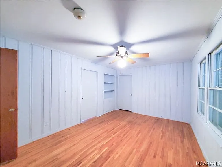 179 Rosemary Dr — Photo 9