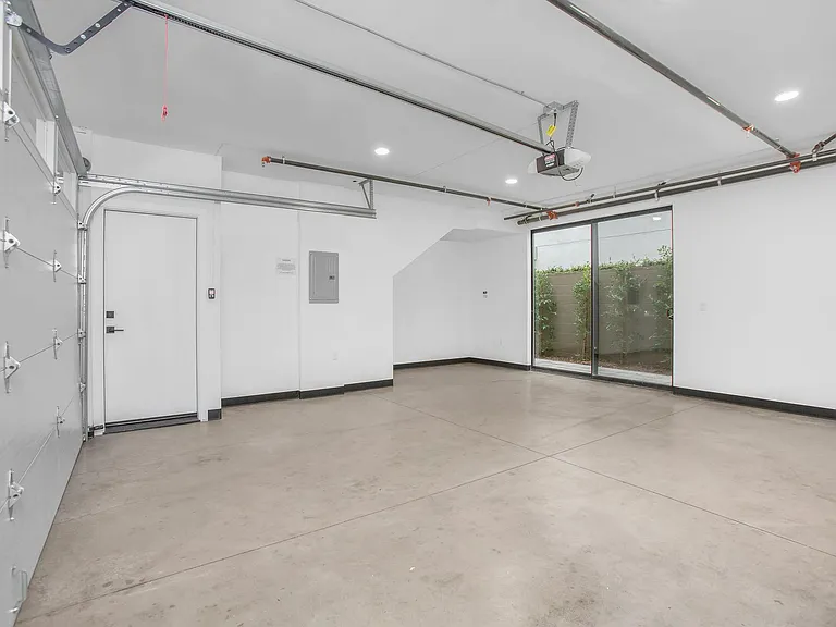 1437 Hi Point St #2 — Photo 9