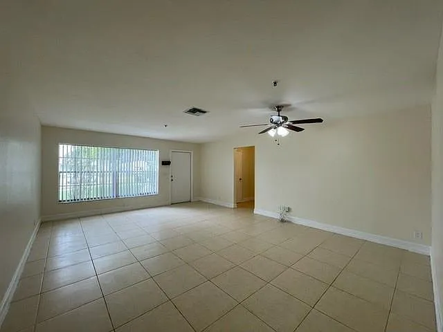 3 bed, 2.0 bath, 1770 sqft, $3,100 — Photo 4