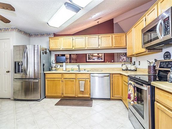 4th image of 3114 Andrea Ln
