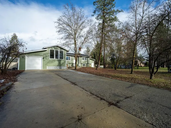 11448 W Meadowview Ln, Nine Mile Falls, WA 99026