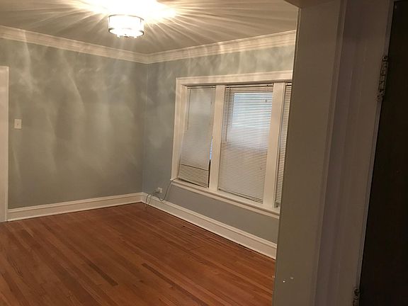 5th image of 5446 N Spaulding Ave Floor 1