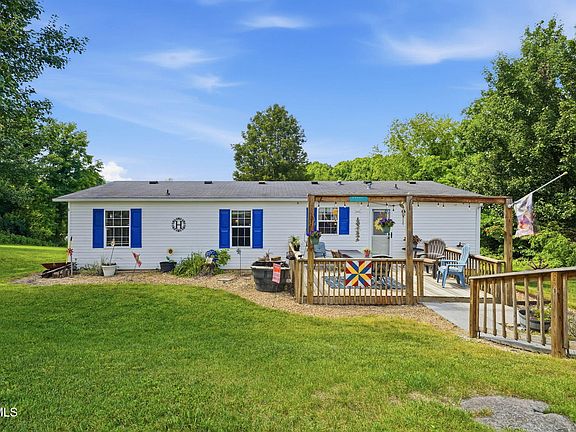 3rd image of 22821 Hunter Brown Ln
