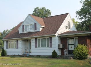 659 Suscon Rd, Pittston, PA 18640