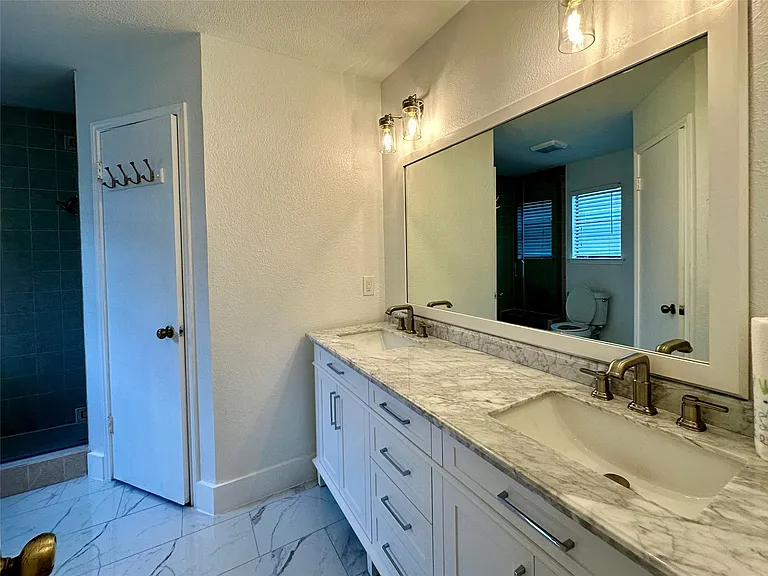 709 Brookside Pass — Photo 8