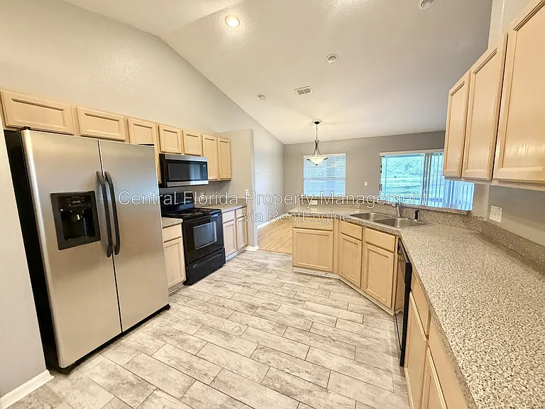 3805 Springlake Village Ct — Photo 7