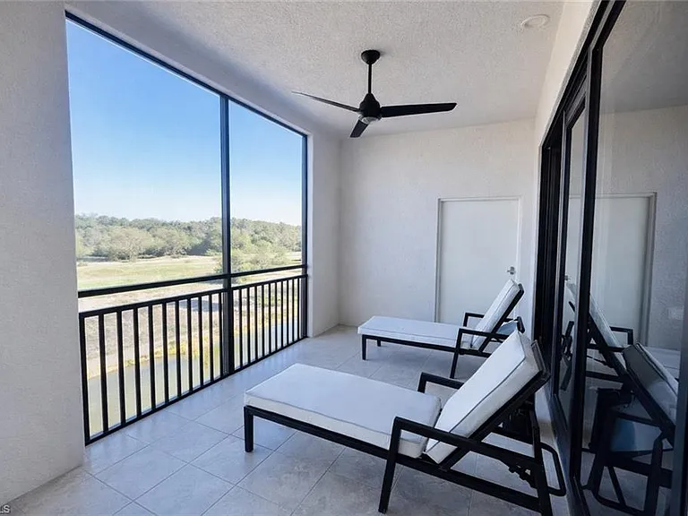 2547 Marquesa Royale Ln #3201 — Photo 25