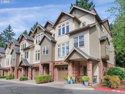 5051 W Sunset Dr, Lake Oswego, OR, 97035