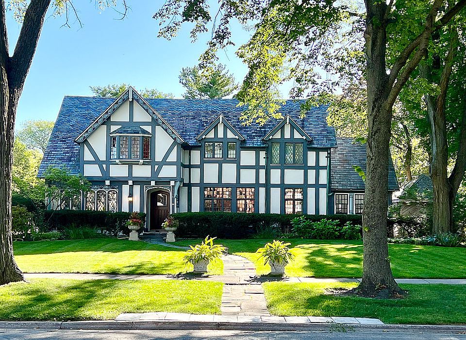 1st image of 1115 Ashland Ave
