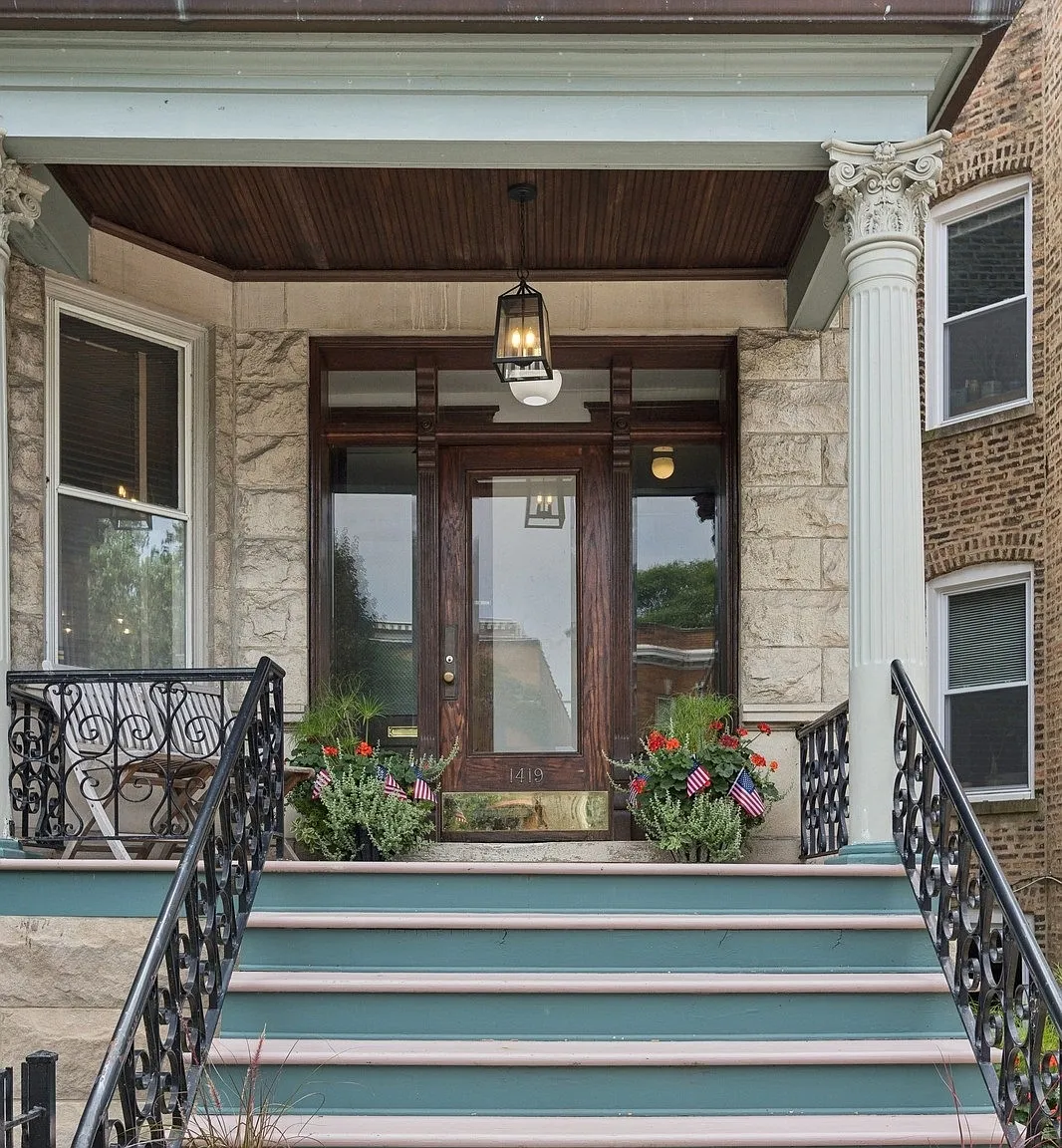 1419 W Winona St — Photo 2