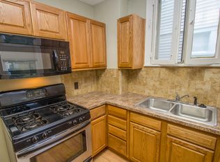 3282 Berkshire Rd, Cleveland Heights, OH 44118