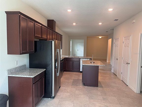 5th image of 5160 Chickadee St