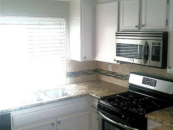 2nd image of 38 Brandy Ln
