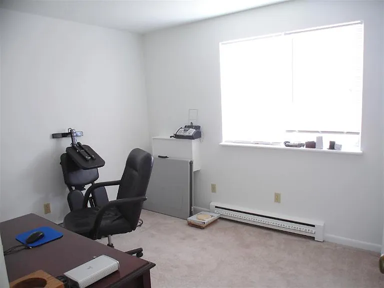 37 Belmont St #2 — Photo 5