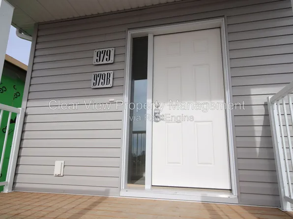 979 40th Ave N, Lethbridge, AB T1H 6B7