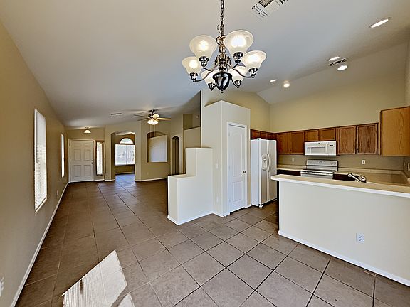 4th image of 8509 W Ross Ave