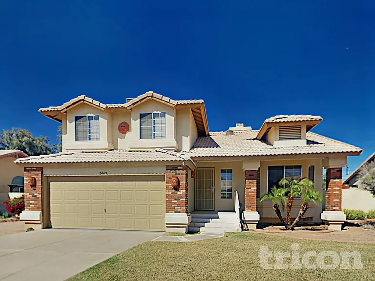 6604 E Fairbrook St — Photo 1