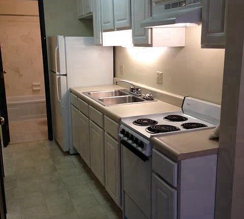 Walk thru kitchen