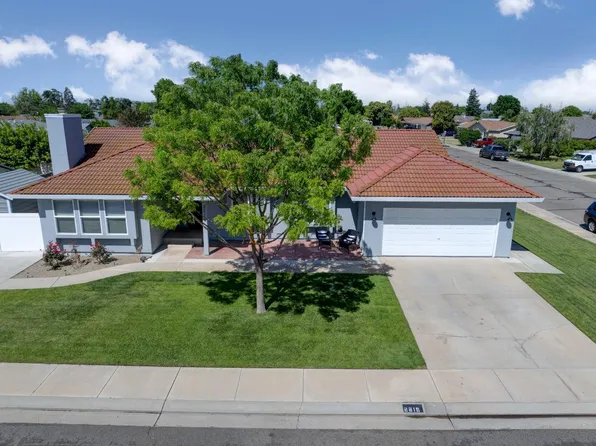 2219 Portia Way, Hughson, CA 95326