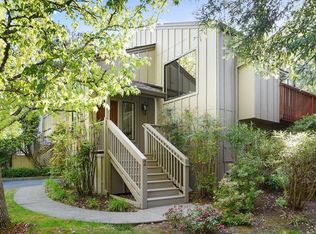 2 Eagle Gap Rd, Novato, CA 94949