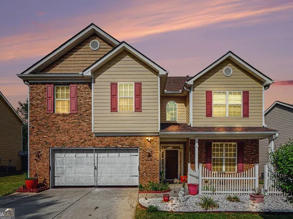 1420 Rose Terrace Cir, Loganville, GA 30052
