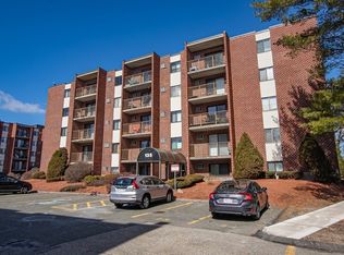 135 Franklin St APT 501, Stoneham, MA 02180