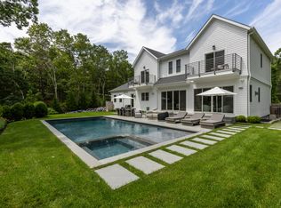 14 Bridies Path, Southampton, NY 11968