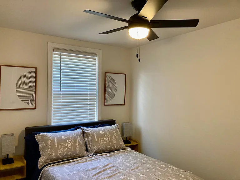 Rear right bedroom
