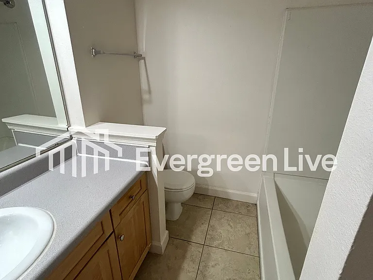 90 Valtameri Ct — Photo 24