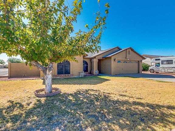 4th image of 8703 W Seldon Ln
