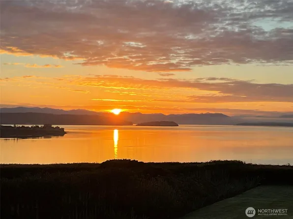 1418 Bonnie View Acres Road, Oak Harbor, WA 98277