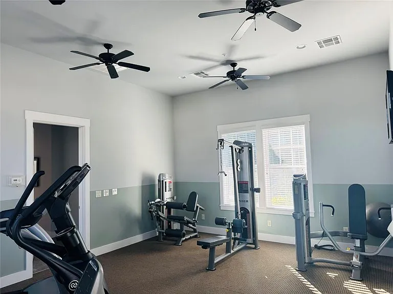 2104 McFarlin Ln — Photo 36