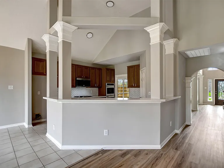 1709 Orlando St — Photo 17