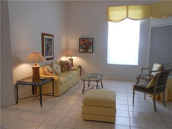 3rd image of 71 Green Point Cir