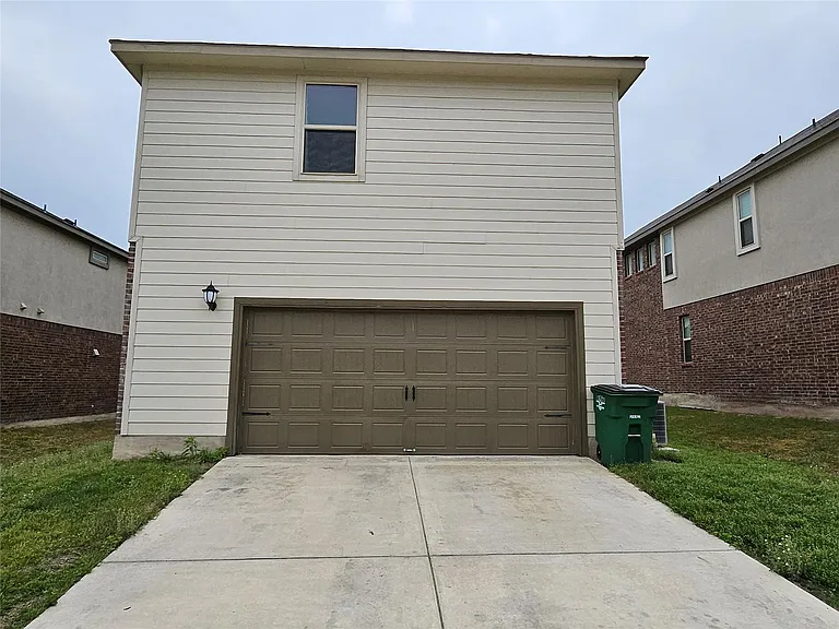 2944 Cotton Gin Dr — Photo 3