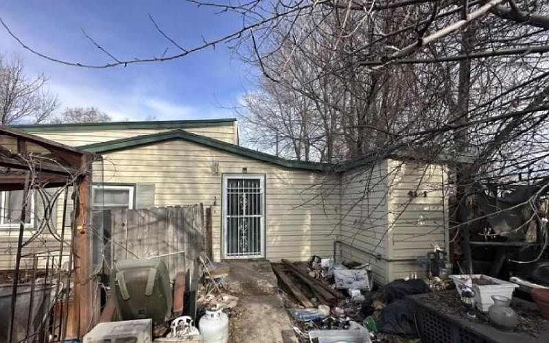 1st image of 4121 Vaughn Ln