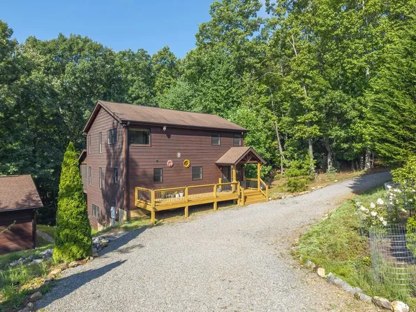 72 Gibbs Trl, Mineral Bluff, GA 30559