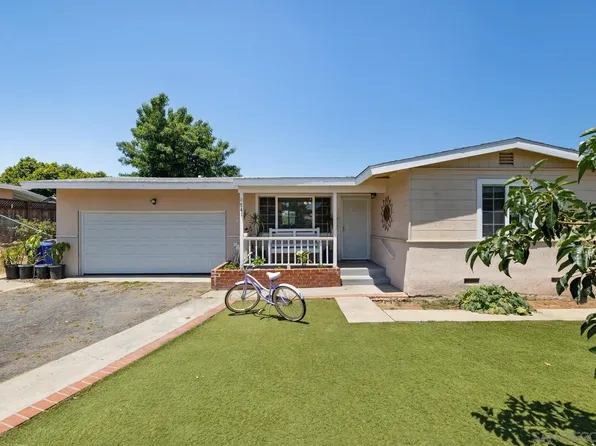 741 Magarian Rd, Fallbrook, CA 92028