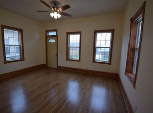 2208 S 15th St, Omaha, NE 68108