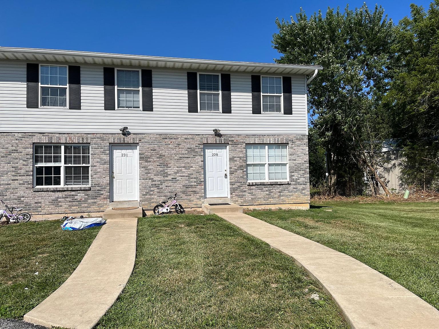 229 Truman Ct, Moscow Mills, MO 63362 Zillow