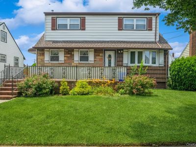 66 Gates Avenue, Valley Stream, NY, 11580
