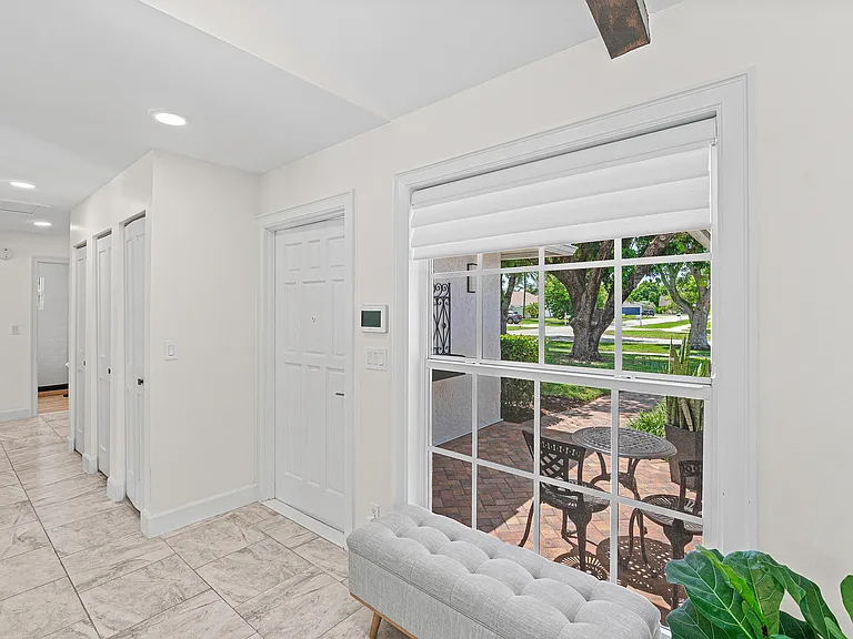 1401 Hummingbird Dr — Photo 5