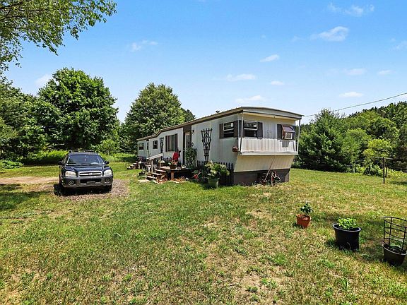 4th image of 6585 Wallaker Rd