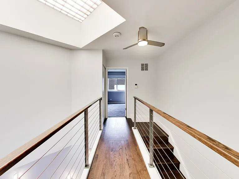 171 W Goethe St #B — Photo 22