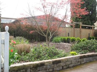 2048 N McClellan St, Portland, OR 97217