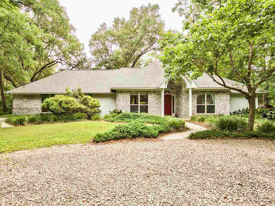 1st image of 8067 Tennyson Dr
