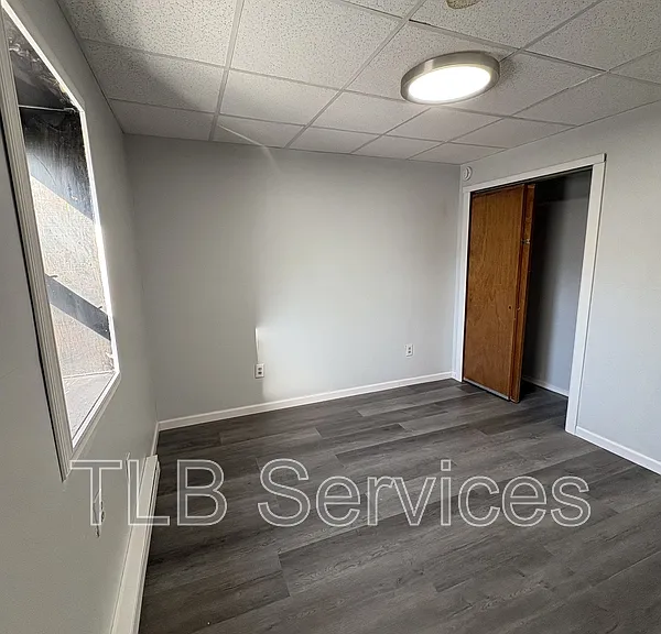 563 Washington Ave #1E — Photo 9