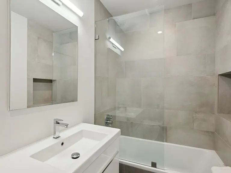 46 Cleveland Dr — Photo 16
