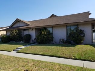 6051 Lemon Ave #B, Cypress, CA 90630