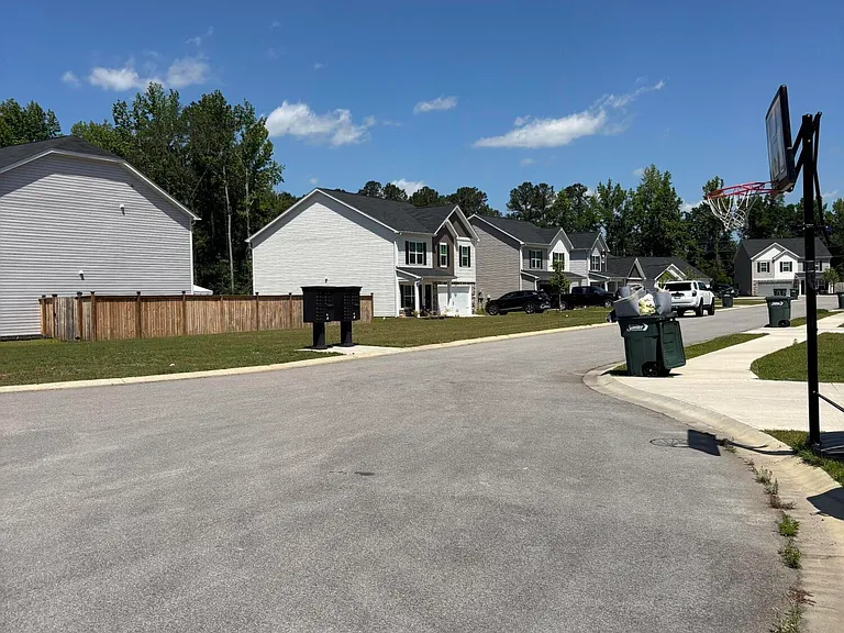 1848 Lacebark Dr — Photo 74